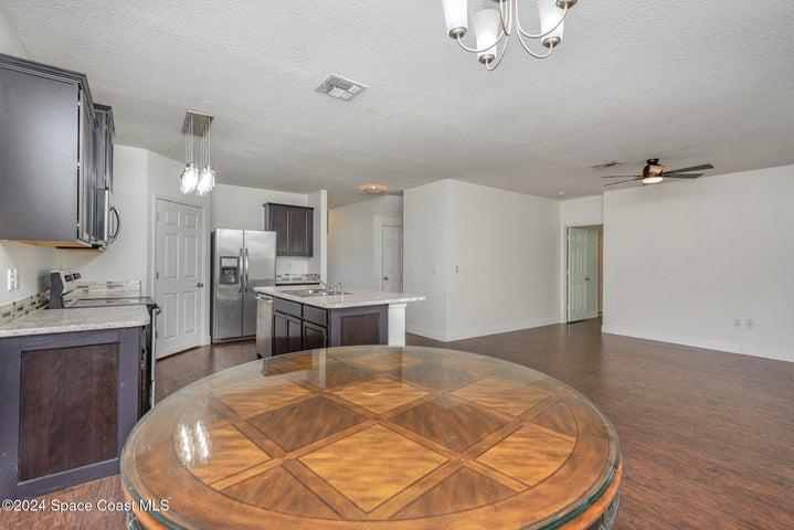 2675 Falcon Lane, Mims, FL, 32754 photo 9