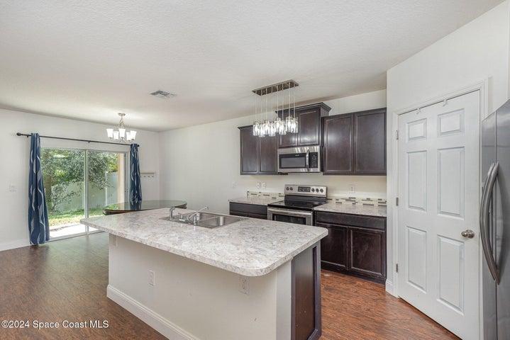 2675 Falcon Lane, Mims, FL, 32754 photo 6