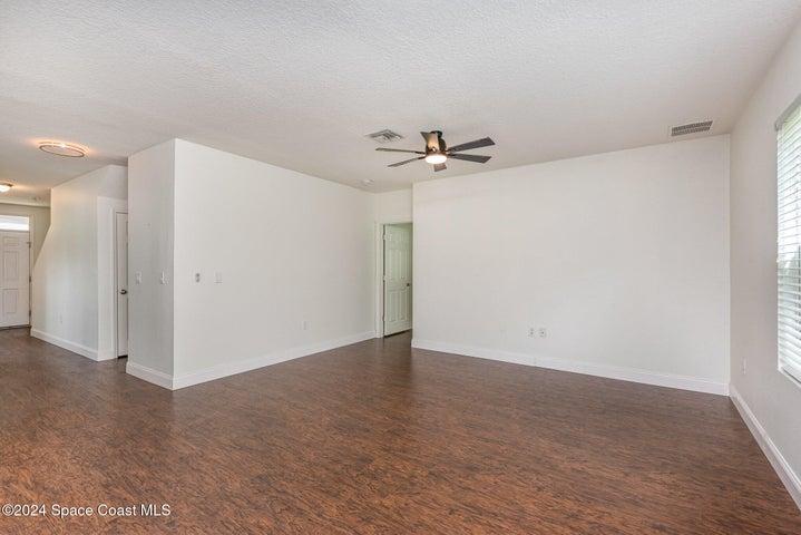 2675 Falcon Lane, Mims, FL, 32754 photo 12