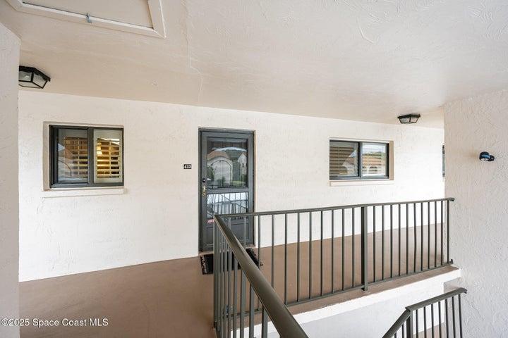 Second floor walk up