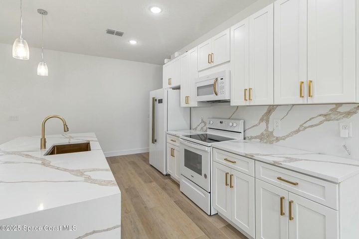 435 Goldsmith Avenue NW, Palm Bay, FL, 32907 photo 2