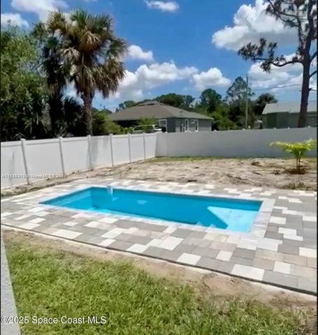435 Goldsmith Avenue NW, Palm Bay, FL, 32907 photo 3