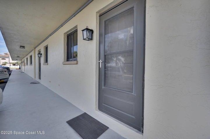 7101 Ridgewood Avenue 104, Cape Canaveral, FL, 32920 photo 3