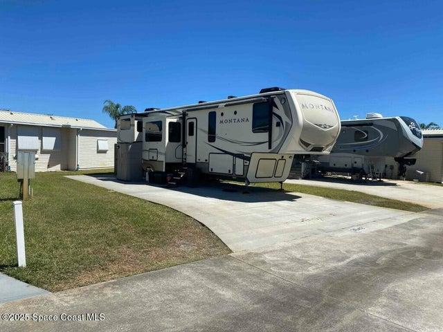 3042 Discovery Place 56, Titusville, FL, 32796 photo 2