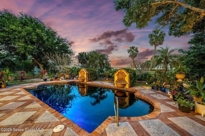 9340 S Tropical Trail, Merritt Island, FL, 32952 photo 2