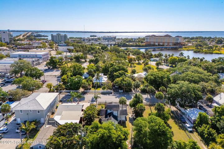 2106 Vernon Place, Melbourne, FL, 32901 photo 17