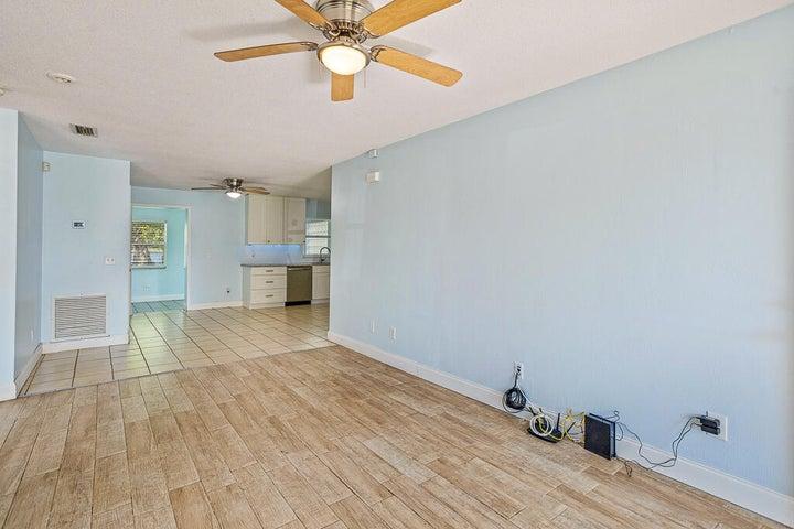 517 Fulton Street Street, Daytona Beach, FL, 32114 photo 7