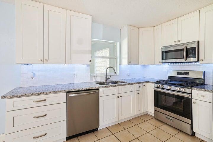 517 Fulton Street Street, Daytona Beach, FL, 32114 photo 19