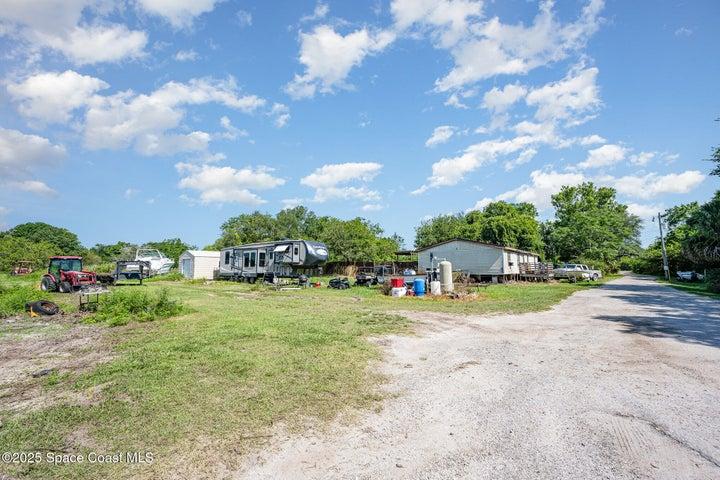2675 Brockett Road, Mims, FL, 32754 photo 30