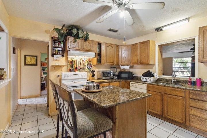 424 Lenore Avenue, Titusville, FL, 32796 photo 7