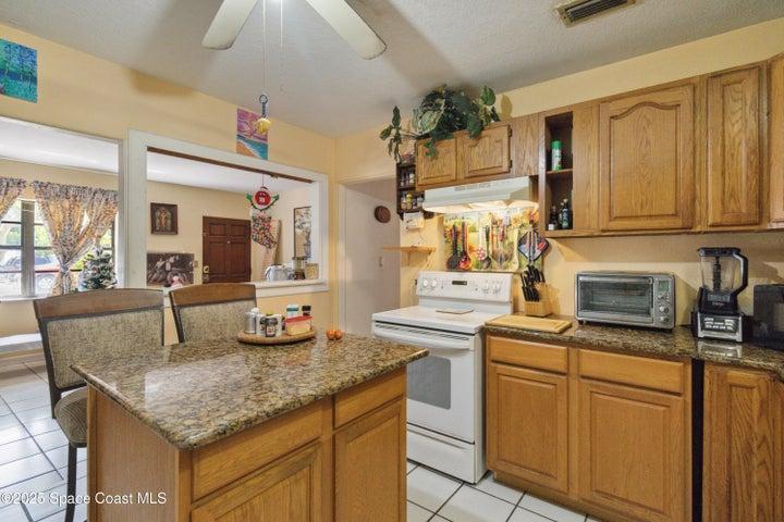 424 Lenore Avenue, Titusville, FL, 32796 photo 9