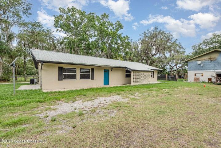 4085 Cypress Bend, Geneva, FL, 32732 photo 3