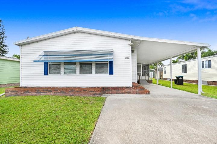 1967 Big Cypress Street NE, Palm Bay, FL, 32905 photo 2