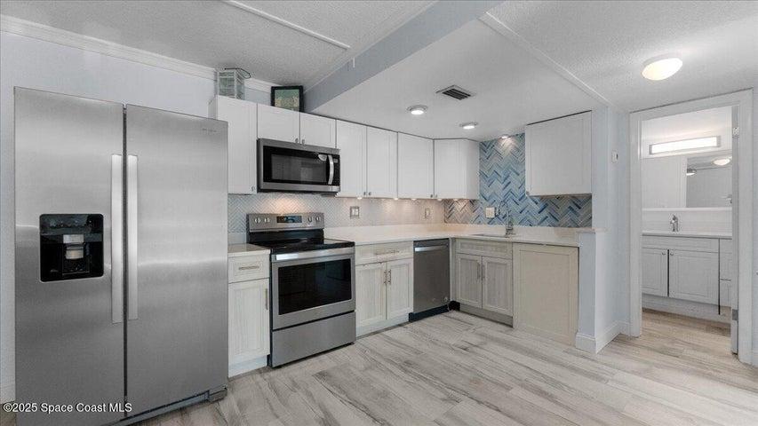 Quartz countertops