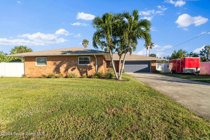360 E Riviera Boulevard, Indialantic