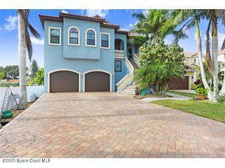 541 Treviso Drive, Apollo Beach, FL, 33572 photo 2