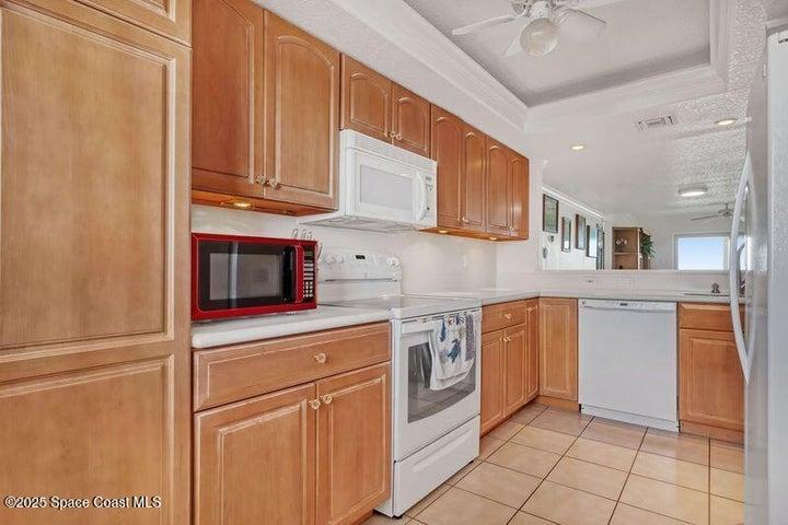 3170 N Atlantic Avenue N 403, Cocoa Beach, FL, 32931 photo 9
