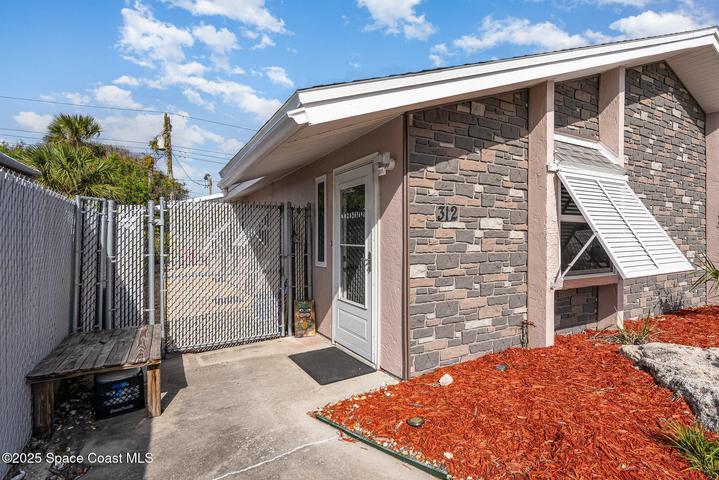 314 & 312 Lincoln Avenue, Cape Canaveral, FL, 32920 photo 3
