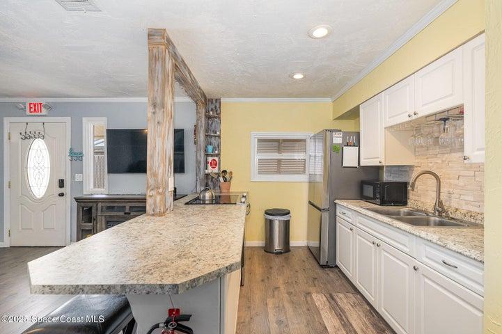 314 & 312 Lincoln Avenue, Cape Canaveral, FL, 32920 photo 7