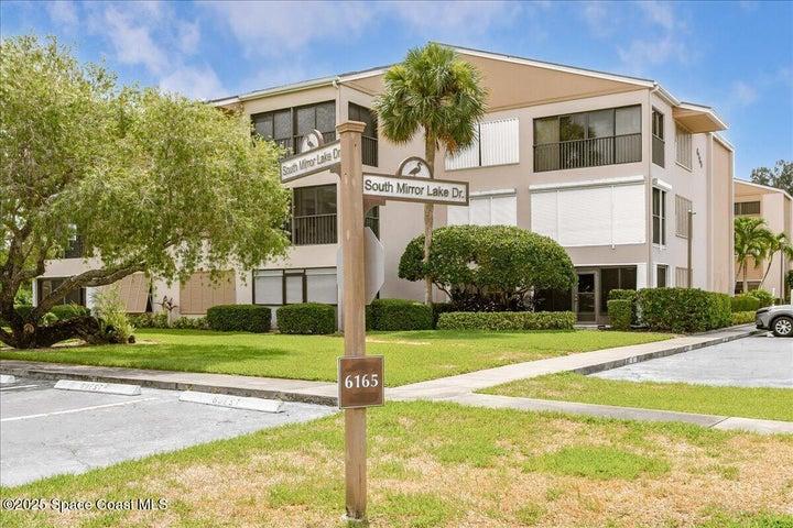 6165 S Mirror Lake Drive 103, Sebastian, FL, 32958 photo 2