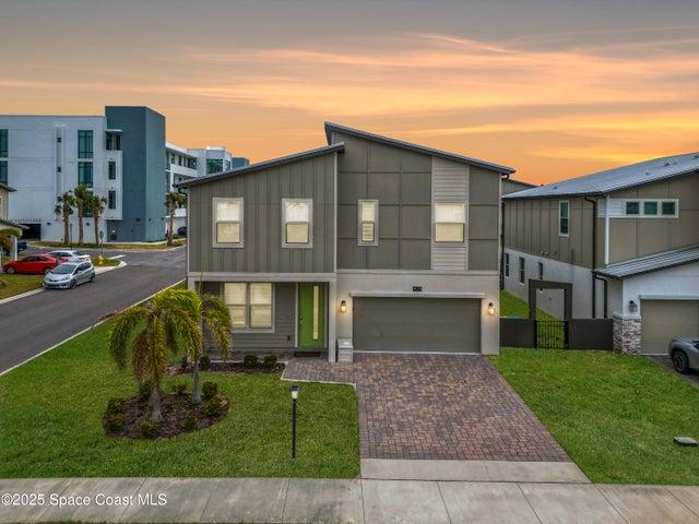 475 Strand Drive, Melbourne Beach