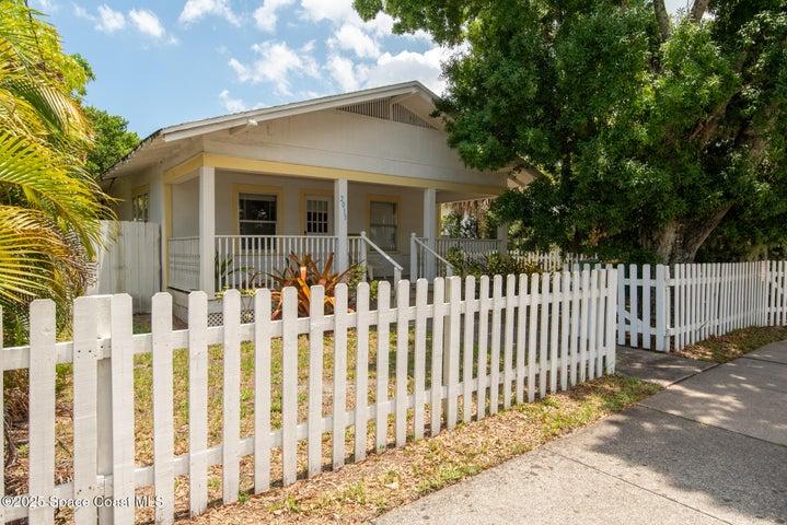 2013 Vernon Place, Melbourne, FL, 32901 photo 2