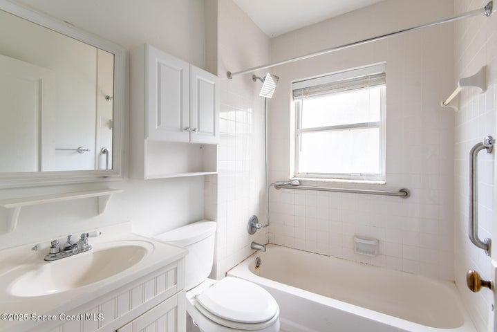 2013 Vernon Place, Melbourne, FL, 32901 photo 9