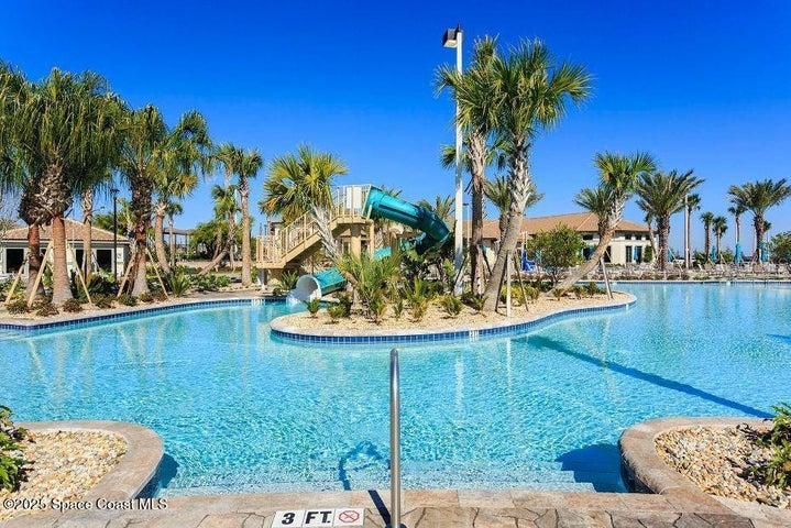 OasisClubPool