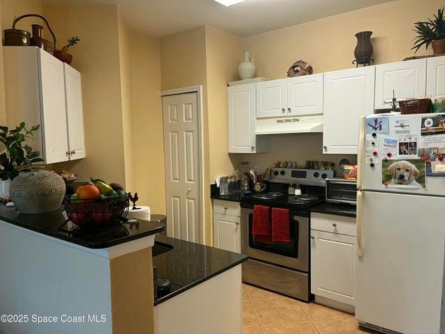 5663 Star Rush Drive 104, Melbourne, FL, 32940 photo 4