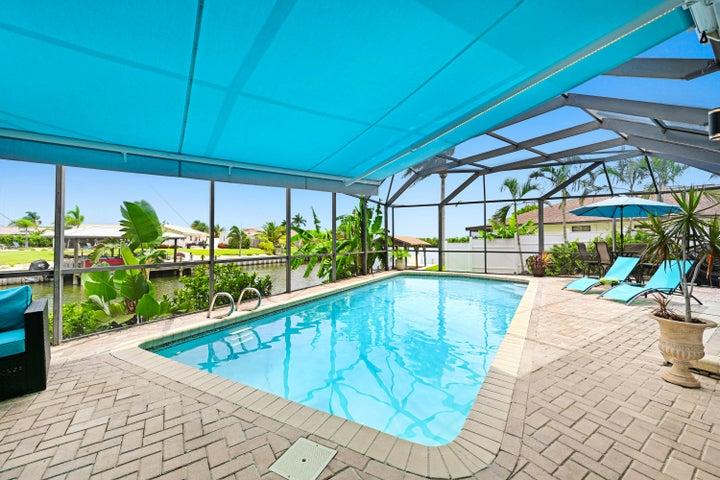 Oversized awning rolls out easily to create a bit of shade on those extra sunny days.