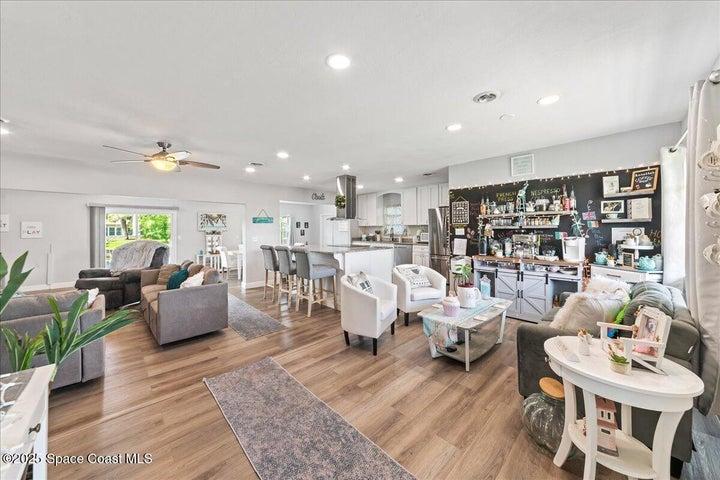 entryway w/ coffee bar