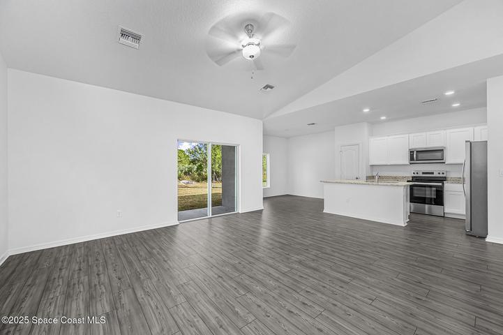 884 Aruba Avenue SE, Palm Bay, FL, 32909 photo 6