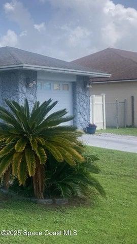 303 Cocoa Court, Kissimmee, FL, 34758 photo 19