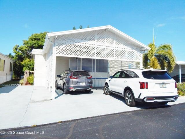1493 Turkey Creek Drive NE, Palm Bay