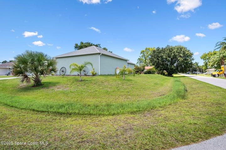 898 Gera Avenue NW, Palm Bay, FL, 32907 photo 4