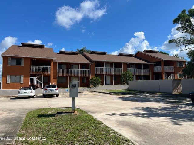 2755 Barna Avenue, Titusville