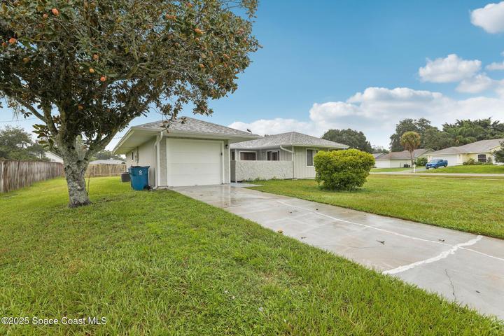 2197 Paoli Drive NE, Palm Bay