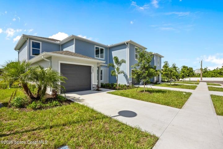 207-237 Hidden Woods Place, Melbourne, FL, 32901 photo 3
