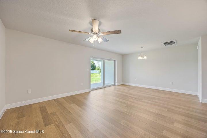 207-237 Hidden Woods Place, Melbourne, FL, 32901 photo 11
