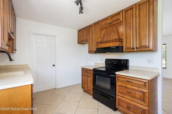 670 Altona Street NW, Palm Bay, FL, 32907 photo 7