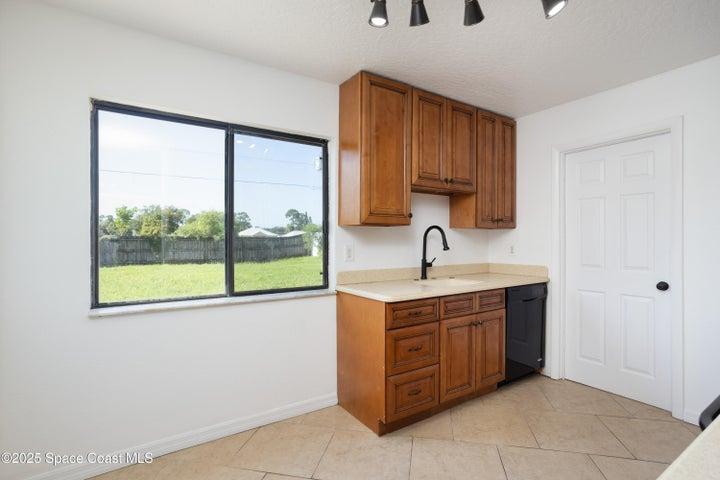 670 Altona Street NW, Palm Bay, FL, 32907 photo 8