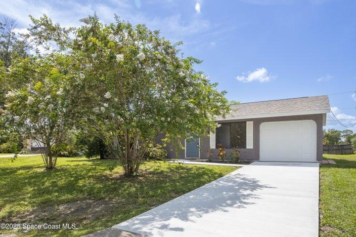 670 Altona Street NW, Palm Bay, FL, 32907 photo 4
