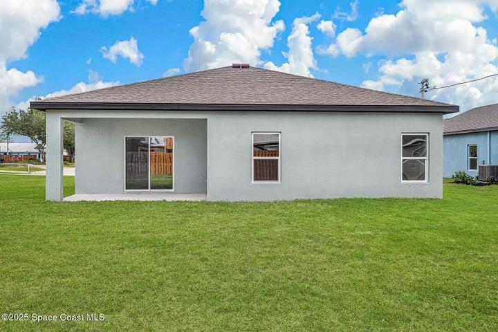 472 Oldenberg Street SW, Palm Bay, FL, 32908 photo 3