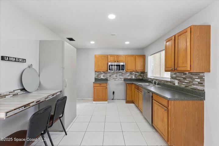 1390 Mariposa Drive NE, Palm Bay, FL, 32905 photo 15