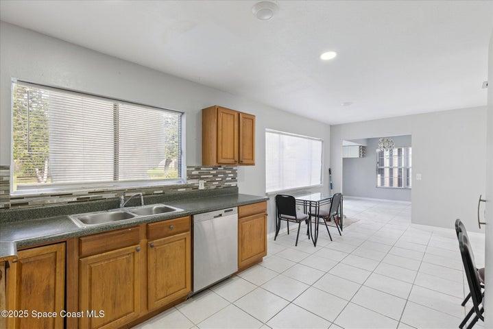 1390 Mariposa Drive NE, Palm Bay, FL, 32905 photo 18