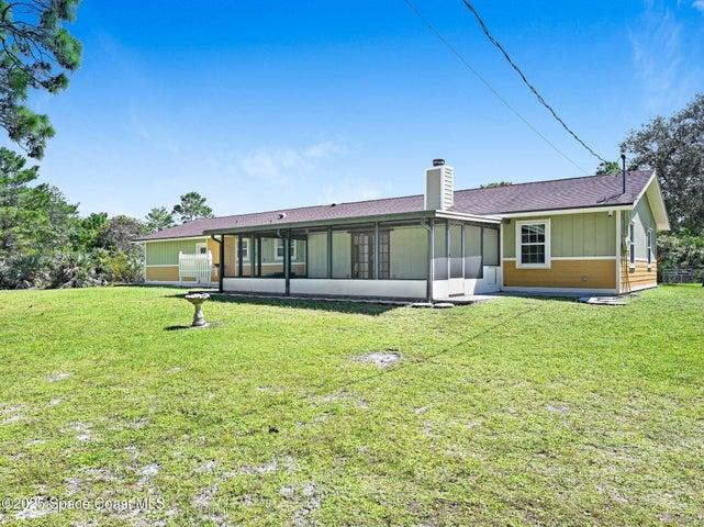 6570 Whispering Pines Lane, Grant, FL, 32949 photo 3