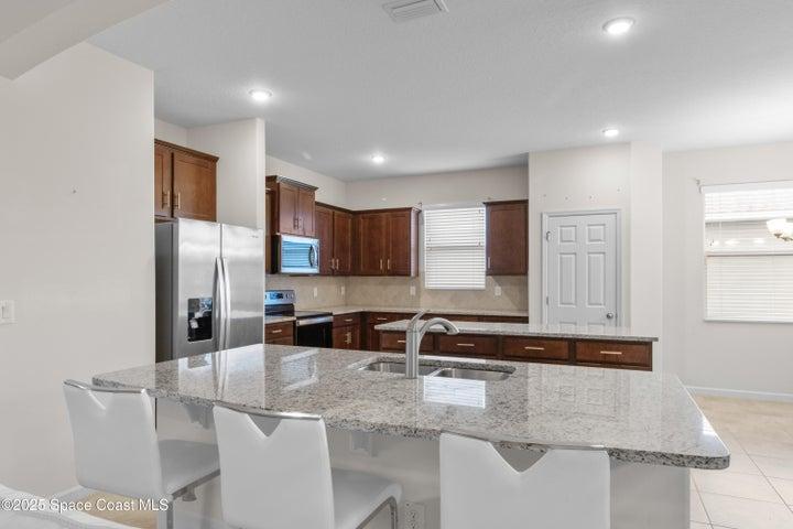 676 Stonebriar Drive SE, Palm Bay, FL, 32909 photo 8