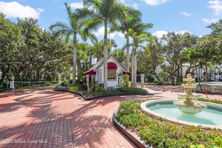 171 Seaport Boulevard 34, Cape Canaveral, FL, 32920 photo 2