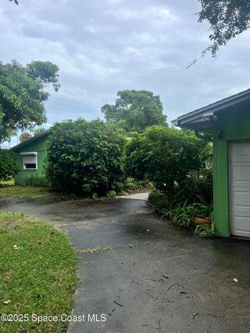 8810 S Tropical Trail, Merritt Island, FL, 32952 photo 4