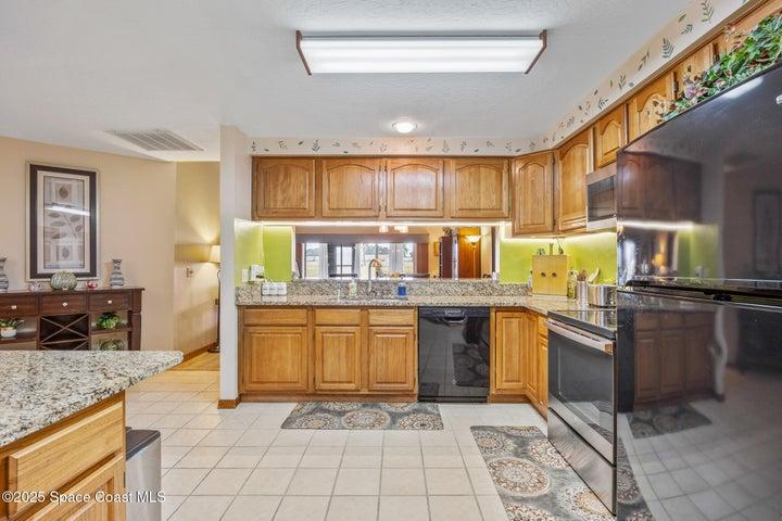1311 Island Green Drive NE B2-12, Palm Bay, FL, 32905 photo 8